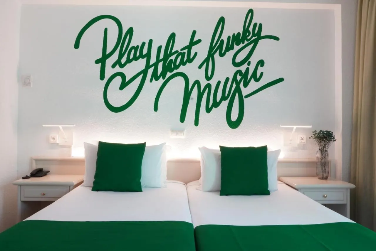 Lloret Vibe Affiliated By Fergus (Adults Only) Lloret de Mar
